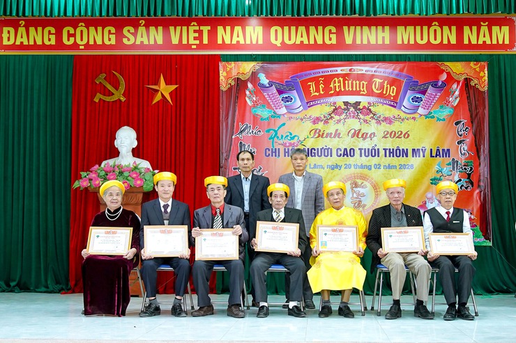 TẾT ĐẶC BIỆT – DẤU ẤN MỘT MÙA XUÂN TRÁCH NHIỆM VÀ NIỀM TIN- Ảnh 24.