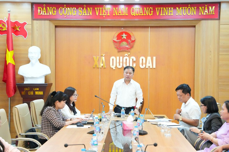 XÃ QUỐC OAI: TĂNG CƯỜNG CHUYÊN NGHIỆP HÓA HOẠT ĐỘNG DU LỊCH TẠI CHÙA THẦY- Ảnh 5.