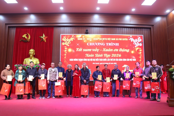 TẾT ĐẶC BIỆT – DẤU ẤN MỘT MÙA XUÂN TRÁCH NHIỆM VÀ NIỀM TIN- Ảnh 21.