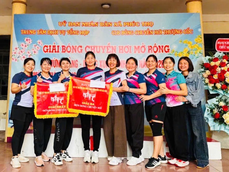 Sôi nổi Giải bóng chuyền hơi mở rộng xã Phúc Thọ mừng Đảng – mừng Xuân năm 2026- Ảnh 5.
