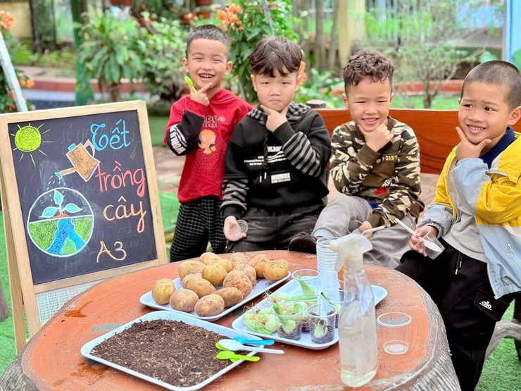 Nhiều chương trình hoạt động ý nghĩa Mừng Đảng – Mừng Xuân mới năm 2026 tại các trường học trên địa bàn xã- Ảnh 3.