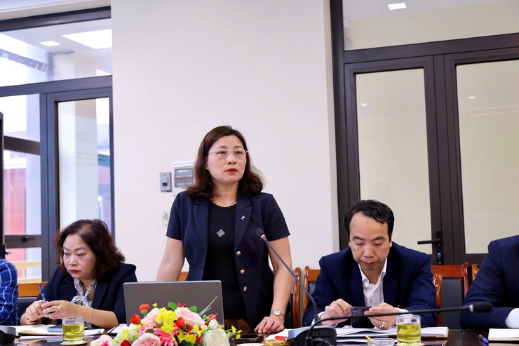 Ủy ban bầu cử xã Thiên Lộc tổ chức hội nghị thống nhất công bố danh sách những người ứng cử đại biểu HĐND xã Thiên Lộc khóa II, nhiệm kỳ 2026 – 2031 theo từng đơn vị bầu cử trên địa bàn xã.- Ảnh 6.