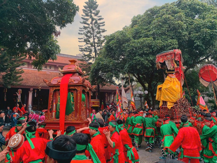 Phường Chương Mỹ tổ chức Đoàn dâng hương tại Lễ hội truyền thống làng Ninh Sơn năm 2026- Ảnh 4.