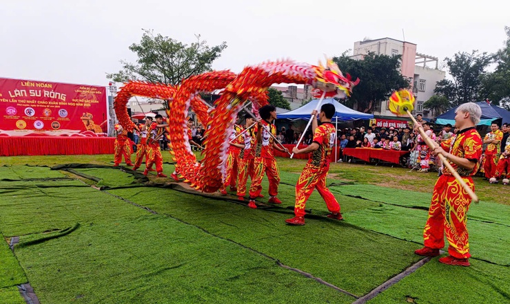 TẾT ĐẶC BIỆT – DẤU ẤN MỘT MÙA XUÂN TRÁCH NHIỆM VÀ NIỀM TIN- Ảnh 17.