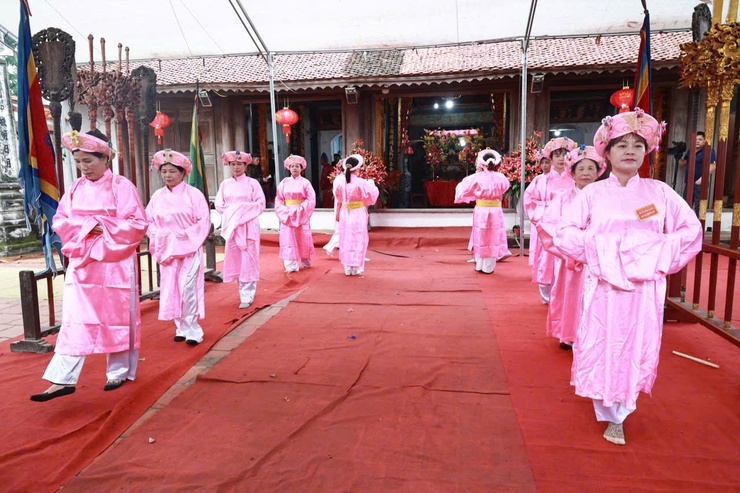 Rộn ràng lễ hội truyền thống đầu Xuân trên quê hương Ứng Thiên- Ảnh 3.