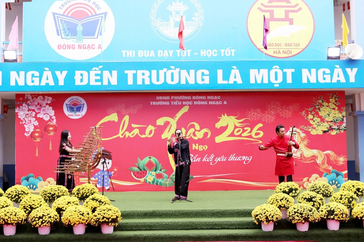 ĐẶC SẮC CHƯƠNG TRÌNH “CHÀO XUÂN BÍNH NGỌ 2026 - GẮN KẾT YÊU THƯƠNG” CỦA TRƯỜNG TIỂU HỌC ĐÔNG NGẠC A.- Ảnh 8.