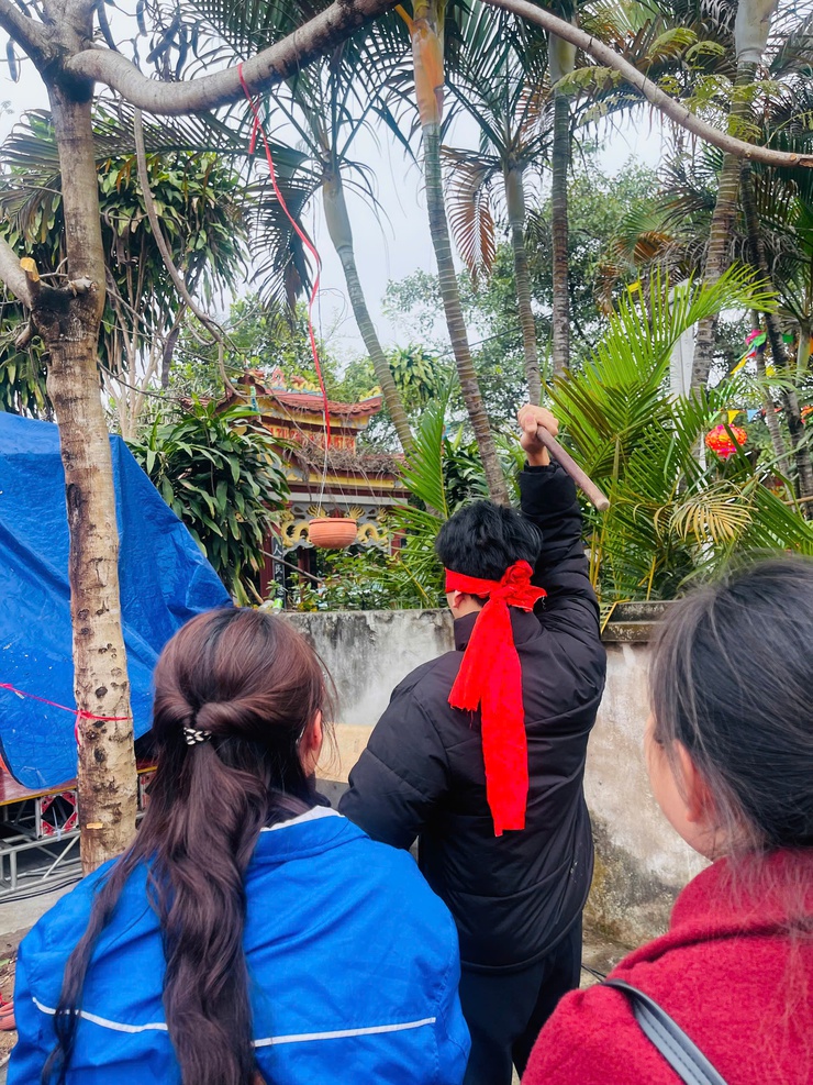 Rộn ràng lễ hội truyền thống đầu Xuân trên quê hương Ứng Thiên- Ảnh 10.