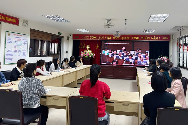 Đảng bộ phường Thanh Xuân nghiêm túc tổ chức Hội nghị trực tuyến học tập, quán triệt các nghị quyết quan trọng của BCH Trung ương- Ảnh 11.