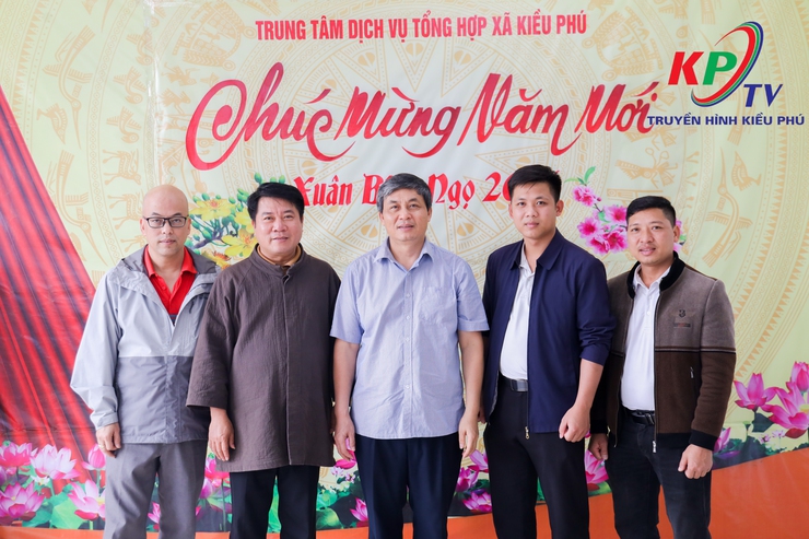 Quan tâm bảo tồn di sản: Trưởng Ban Quản lý Di tích Danh thắng Hà Nội làm việc đầu xuân tại Kiều Phú- Ảnh 1.