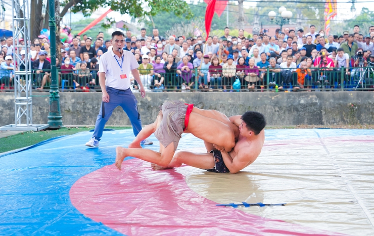 Giải vật truyền thống thôn Ngô Sài mừng Xuân Bính Ngọ 2026 thành công tốt đẹp- Ảnh 8.