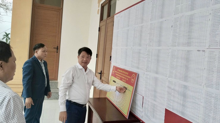 KIỂM TRA CÔNG TÁC CHUẨN BỊ BẦU CỬ HĐND XÃ BA VÌ- Ảnh 1.
