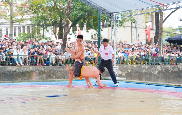 Giải vật truyền thống thôn Ngô Sài mừng Xuân Bính Ngọ 2026 thành công tốt đẹp- Ảnh 7.