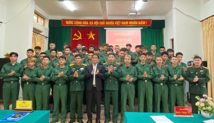 Phúc Lộc: Cấp phát quân trang cho công dân nhập ngũ năm 2026- Ảnh 5.