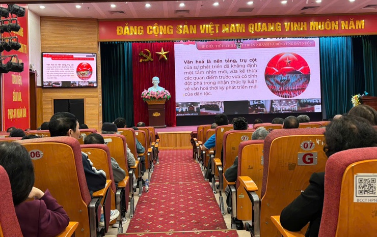 Đảng ủy phường Việt Hưng  tổ chức học tập, quán triệt Nghị quyết số 79-NQ/TW và 80 – NQ/TW theo hình thức trực tuyến.- Ảnh 2.