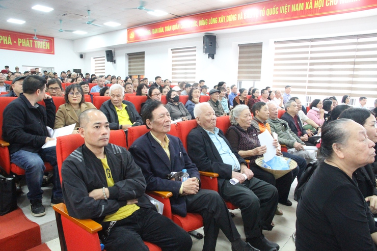 Phường Xuân Phương tổ chức Hội nghị công khai thực hiện công tác GPMB Dự án mở rộng đường 70 - Ảnh 4.