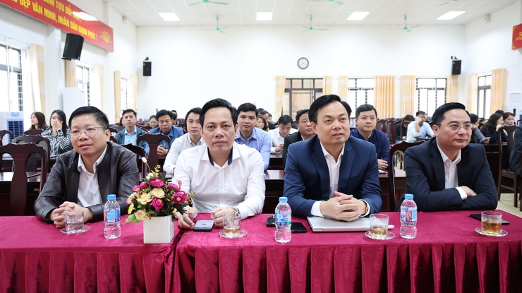 Tam Hưng tham dự hội nghị quán triệt, triển khai các Nghị quyết 79 và 80 của Bộ Chính trị- Ảnh 2.