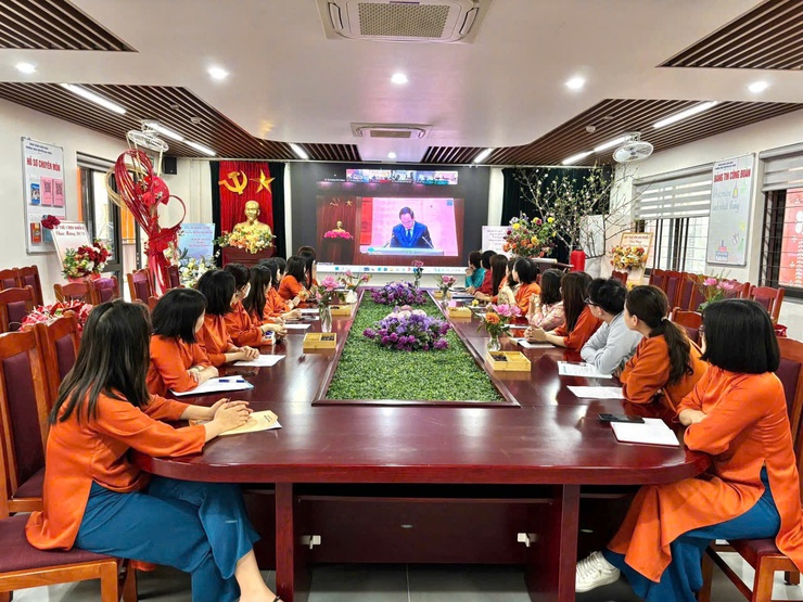 Phường Phúc Lợi tổ chức học tập, quán triệt Nghị quyết 79-NQ/TW và Nghị quyết 80-NQ/TW của Bộ Chính trị- Ảnh 7.