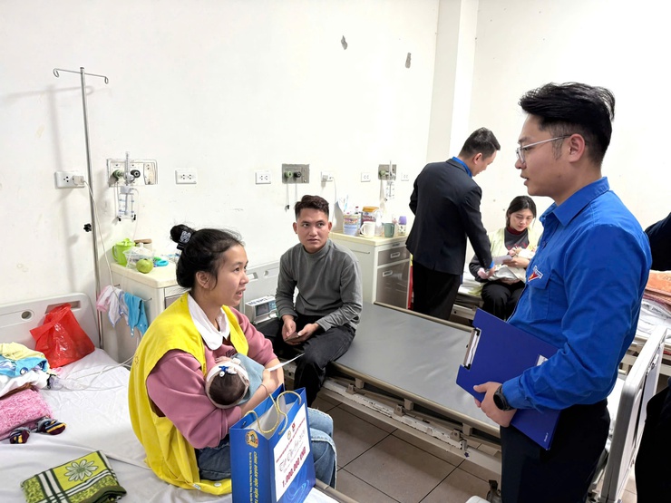 TUỔI TRẺ PHƯỜNG ĐÔNG NGẠC VỚI PHONG TRÀO “TẾT CHO EM - TẾT ẤM TÌNH NGƯỜI ” XUÂN BÍNH NGỌ NĂM 2026- Ảnh 3.