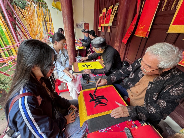 GIỚI THIỆU VỀ THĂNG LONG TỨ TRẤN - ĐỀN (ĐÌNH) KIM LIÊN- Ảnh 7.