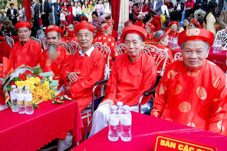 ẤM ÁP LỄ MỪNG THỌ - XUÂN BÍNH NGỌ 2026 TẠI ĐÌNH THÔN VẠN ĐIỂM  TRÊN ĐỊA BÀN XÃ PHÚ XUYÊN- Ảnh 10.