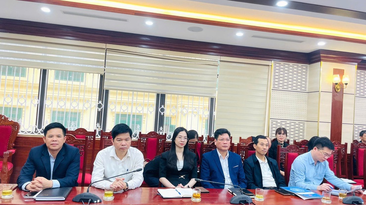 Đảng ủy xã Phúc Thọ tiếp sóng Hội nghị quán triệt, triển khai các Nghị quyết 79 và 80 của Bộ Chính trị- Ảnh 3.