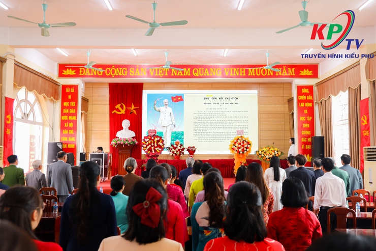 Xã Kiều Phú kỷ niệm 71 năm Ngày Thầy thuốc Việt Nam ( 27/2/1955-27/2/2026)- Ảnh 8.