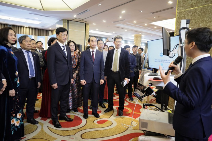 Bí thư Thành ủy Hà Nội Nguyễn Duy Ngọc: Gặp mặt cán bộ Y tế Thủ đô nhân ngày Thầy thuốc Việt Nam (27/2)- Ảnh 5.