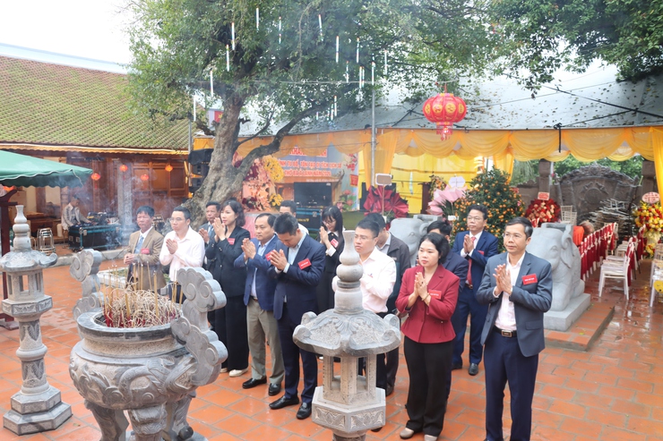 LỄ KHÁNH THÀNH CÔNG TRÌNH TU BỔ, TÔN TẠO ĐỀN THỜ BÀ Ả LANH- Ảnh 2.