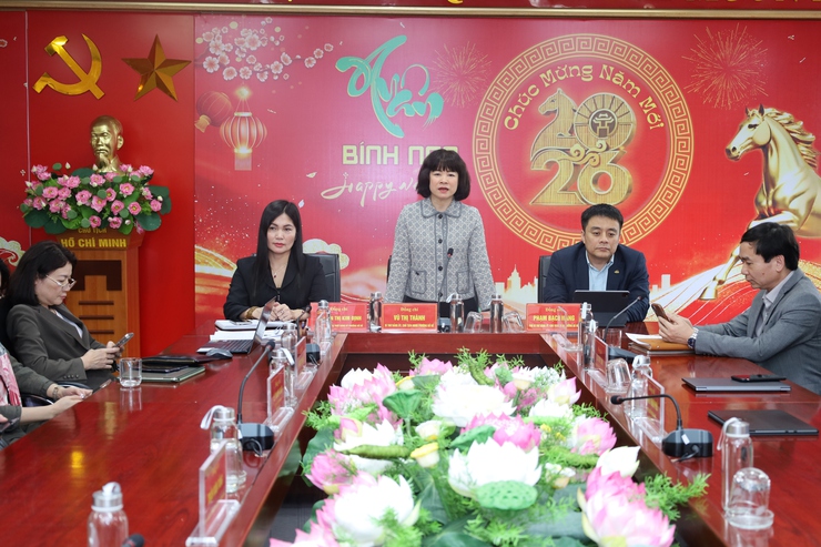 Đảng ủy phường Bồ Đề tổ chức hội nghị công bố quyết định về công tác cán bộ và chia tay Ủy viên Ban Chấp hành chuyển công tác.- Ảnh 2.