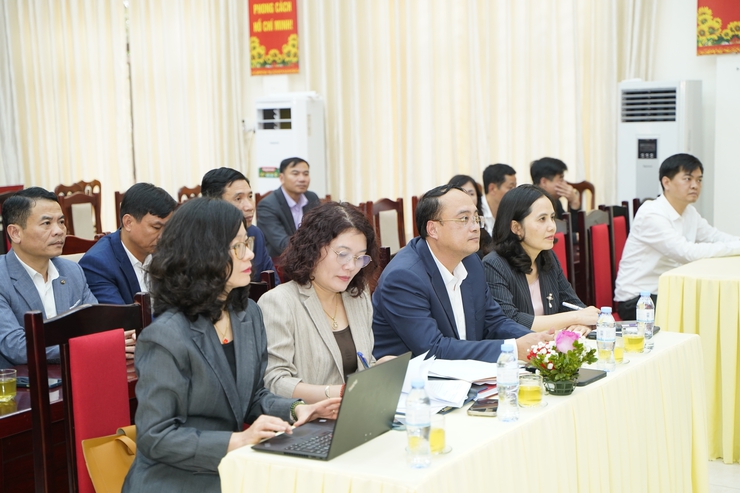 Đảng uỷ xã Chuyên Mỹ thực hiện quy trình bầu Phó Bí thư Đảng uỷ xã, nhiệm kỳ 2025-2030- Ảnh 2.