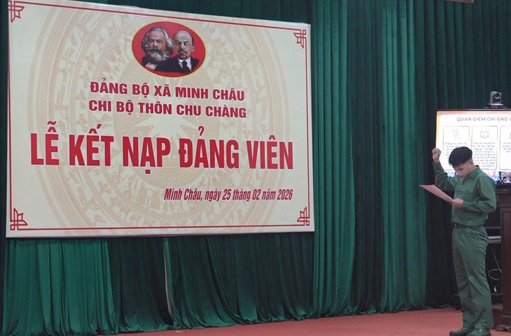 Kết nạp Đảng 02 thanh niên ưu tú xã Minh Châu trước ngày nhập ngũ.- Ảnh 5.