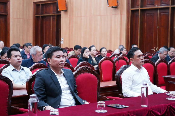 Hội nghị trực tuyến toàn quốc triển khai công tác bầu cử đại biểu Quốc hội và HĐND các cấp- Ảnh 2.