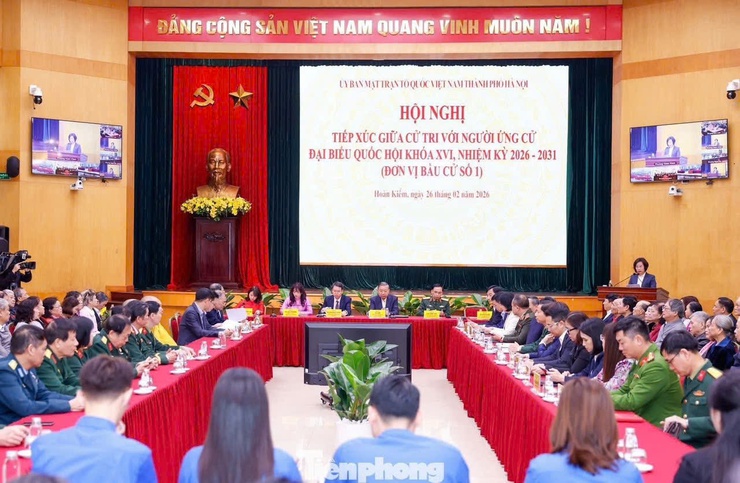 Tổng Bí thư Tô Lâm dự Hội nghị tiếp xúc giữa cử tri với người ứng cử Đại biểu Quốc hội- Ảnh 14.