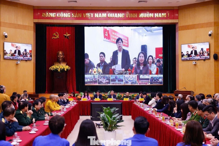 Tổng Bí thư Tô Lâm dự Hội nghị tiếp xúc giữa cử tri với người ứng cử Đại biểu Quốc hội- Ảnh 3.