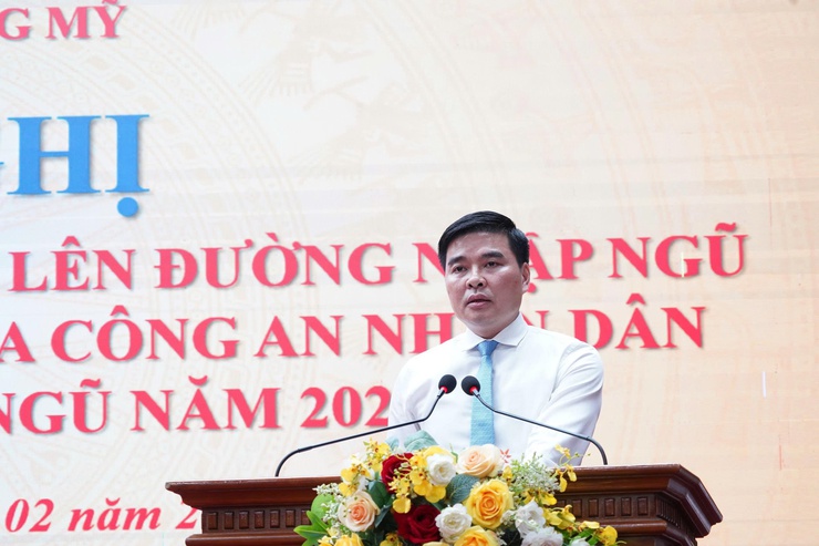 Chương Mỹ gặp mặt, động viên thanh niên lên đường nhập ngũ và quân nhân xuất ngũ năm 2026- Ảnh 4.