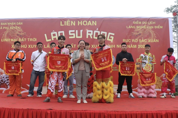 Hấp dẫn Liên hoan Lân - Sư - Rồng “Mừng Đảng, mừng xuân Bính Ngọ” xã Phú Xuyên lần thứ nhất năm 2026- Ảnh 2.