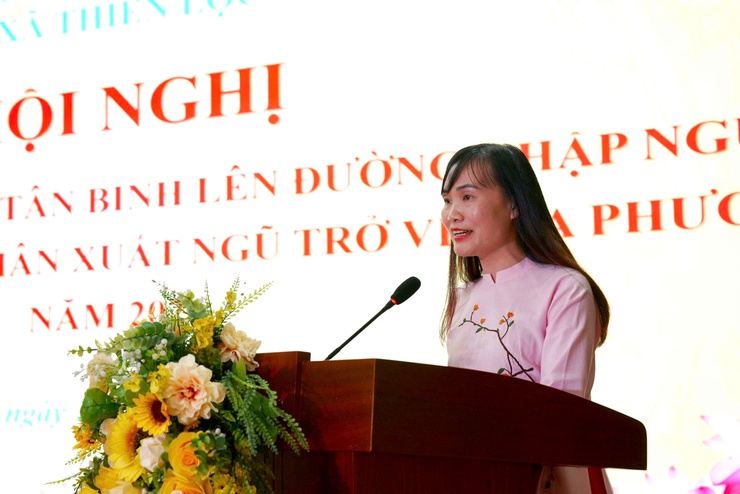 HỘI NGHỊ GẶP MẶT TẶNG QUÀ TÂN BINH LÊN ĐƯỜNG NHẬP NGŨ VÀ TẶNG QUÀ QUÂN NHÂN XUẤT NGŨ TRỞ VỀ ĐỊA PHƯƠNG NĂM 2026- Ảnh 7.