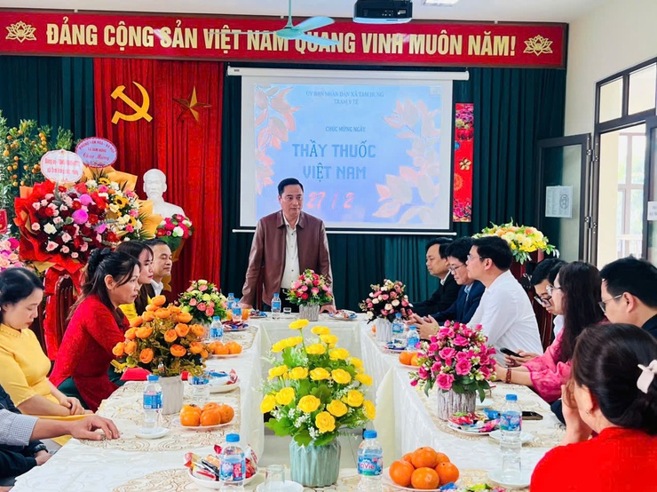 Trạm Y tế xã Tam Hưng gặp mặt kỷ niệm Ngày Thầy thuốc Việt Nam 27/2: Tôn vinh những người tận tụy vì sức khỏe nhân dân- Ảnh 2.