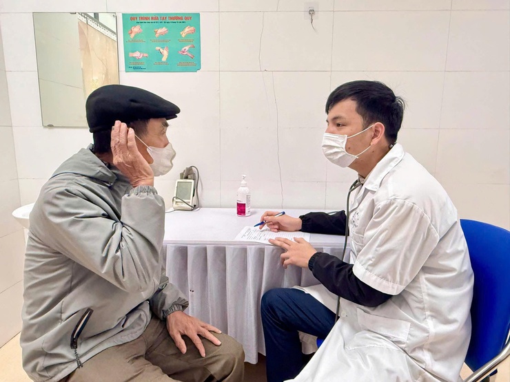 Tự hào những "thiên thần áo trắng" xã Tây Phương – Sáng y đức, trọn niềm tin- Ảnh 5.