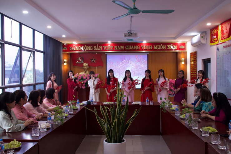 Trường Mầm non Hoàng Liệt tổ chức gặp mặt đầu xuân 2026 ấm áp - đoàn kết - khởi đầu thành công- Ảnh 1.