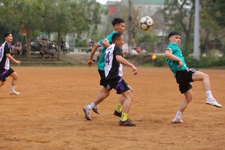 Khai mạc Giải bóng đá Thanh niên làng Vĩnh Lộc năm 2026 – Sôi động ngày hội thể thao đầu xuân- Ảnh 8.