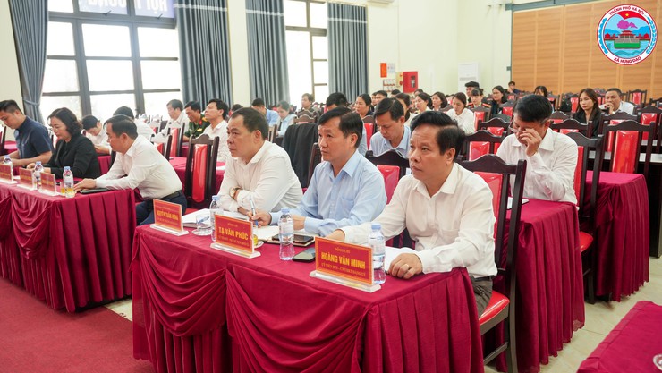 Ủy ban bầu cử xã Hưng Đạo tổ chức hội nghị hướng dẫn xây dựng chương trình hành động cho ứng cử viên HĐND nhiệm kỳ 2026 – 2031- Ảnh 2.