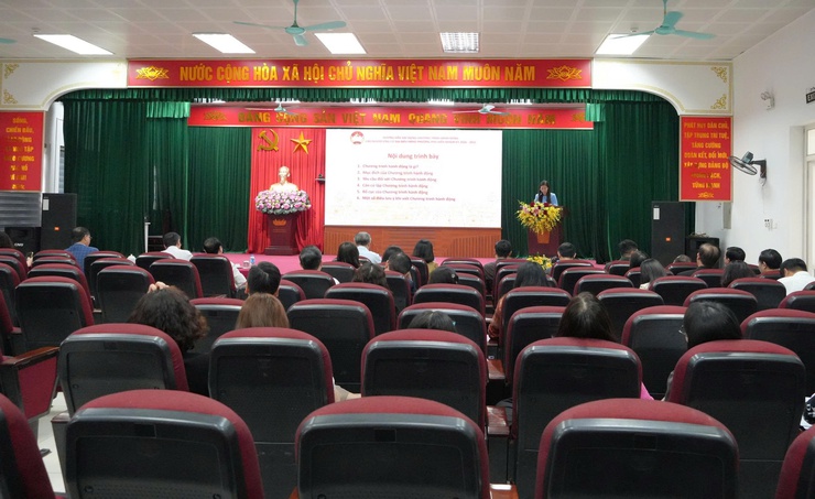 Hội nghị gặp mặt và hướng dẫn xây dựng chương trình hành động của người ứng cử Đại biểu HĐND phường Phú Diễn nhiệm kỳ 2026 - 2031- Ảnh 5.