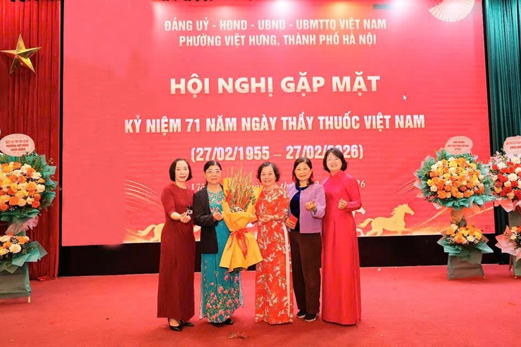 Phường Việt Hưng tổ chức Hội nghị kỷ niệm 71 năm Ngày Thầy thuốc Việt Nam (27/2/1955 – 27/2/2026)- Ảnh 19.