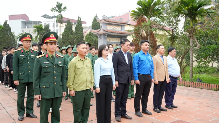 Phường Yên Nghĩa tổ chức gặp mặt thanh niên chuẩn bị lên đường nhập ngũ và quân nhân xuất ngũ năm 2026- Ảnh 8.