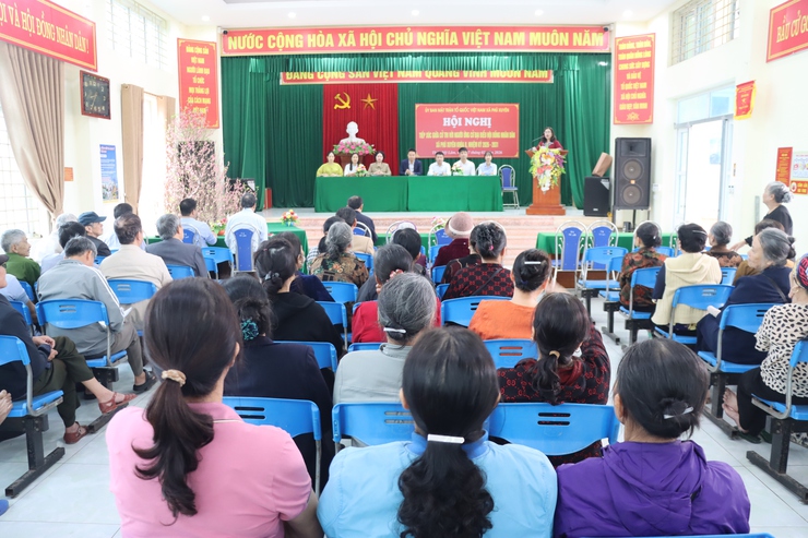 Đơn vị bầu cử số 1 tiếp xúc cử tri tại thôn Mỹ Lâm và thôn Đại Nam- Ảnh 1.