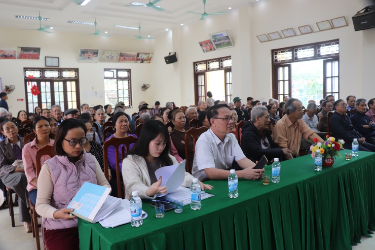 Hội nghị tiếp xúc cử tri với người ứng cử đại biểu HĐND xã tại đơn vị bầu cử số 6

- Ảnh 4.