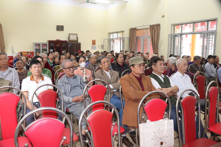 Hội nghị tiếp xúc cử tri với người ứng cử đại biểu HĐND xã tại đơn vị bầu cử số 6- Ảnh 2.