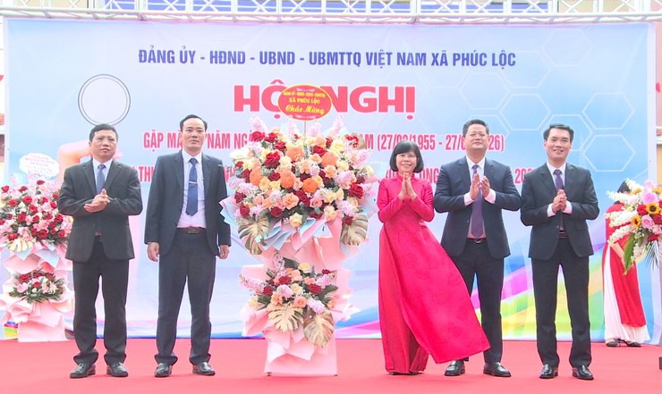 Xã Phúc Lộc gặp mặt cán bộ ngành Y tế nhân kỷ niệm 71 năm Ngày Thầy thuốc Việt Nam (27/02/1955 – 27/02/2026); Khen thưởng cá nhân, tập thể có thành tích trong công tác y tế năm 2025- Ảnh 2.