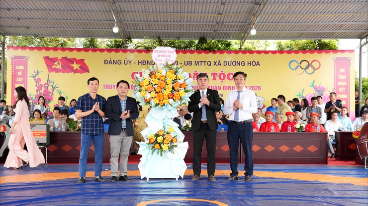 Khai mạc giải Vật Dân tộc truyền thống xã Dương Hoà mở rộng xuân Bính Ngọ 2026
- Ảnh 7.